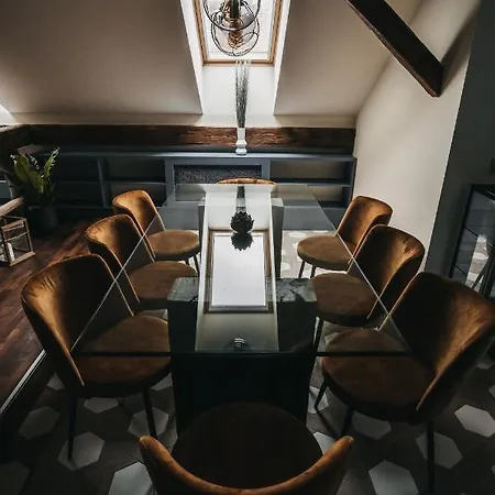 Otel Room42 - & *