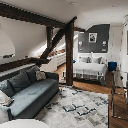 Room42 - & Hotel Esztergom