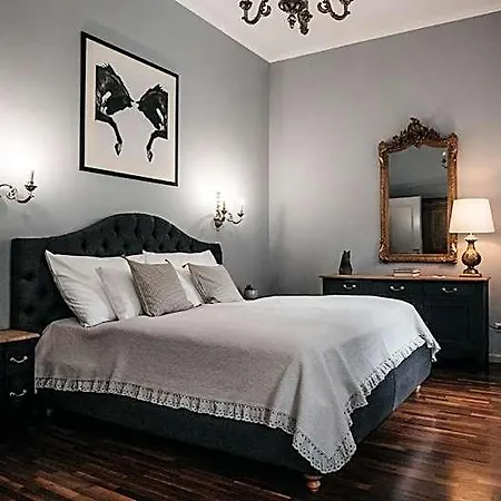 Room42 - & Hotel Esztergom
