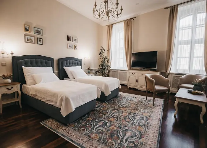 Room42 - & Hotell *