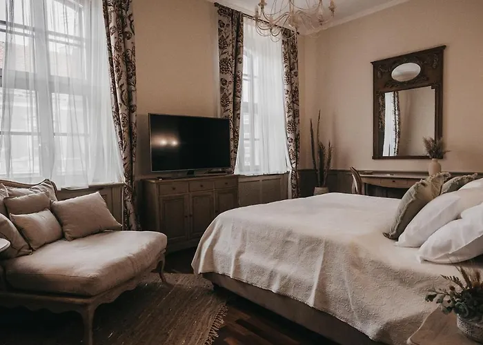 Room42 - & Hotell *
