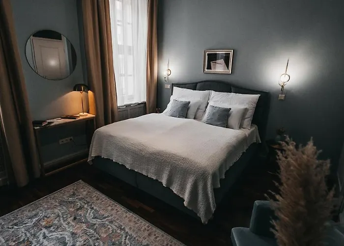 Room42 - &