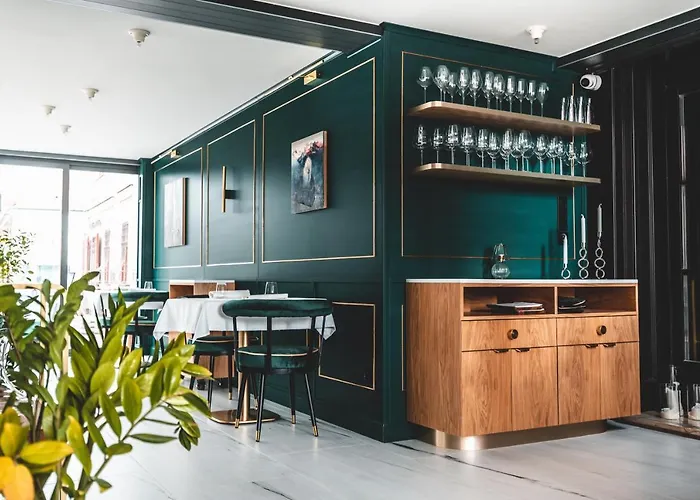 Room42 - & Hotell Esztergom